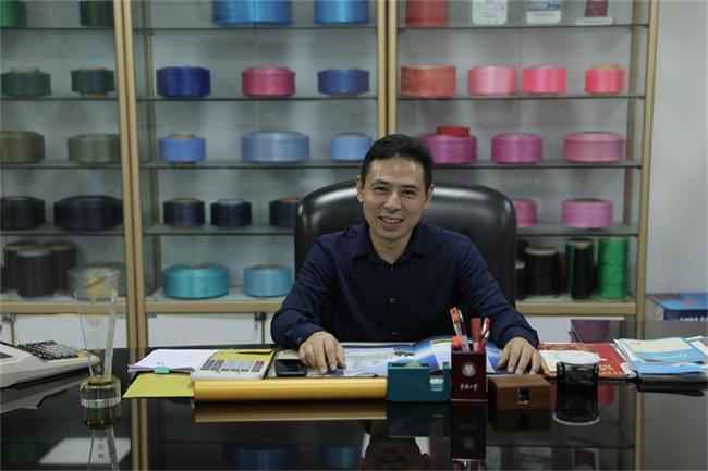 毅通公司介紹中英都放2.jpg 毅通公司介紹中英都放2.jpg